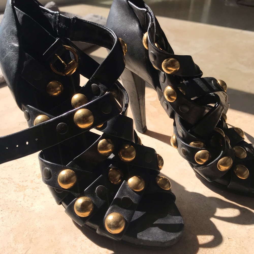GUCCI Black Leather Sandal Heels with Gold Studs